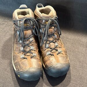 Keen Men's Dark Brown Outdoor Boots